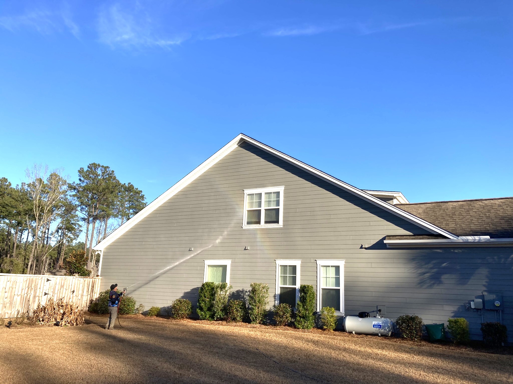 House Wash on Painted Home in Hugar South Carolina